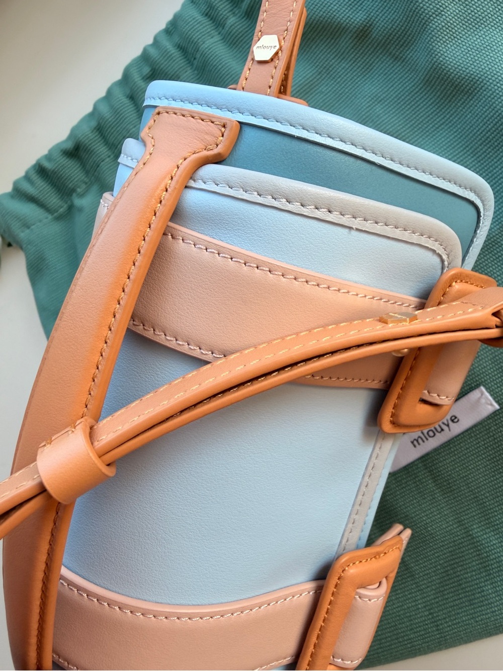 Mlouye Bag Mini Eddie in Rare Color Malibu SOLD OUT! New with Dustbag - Picture 6 of 7